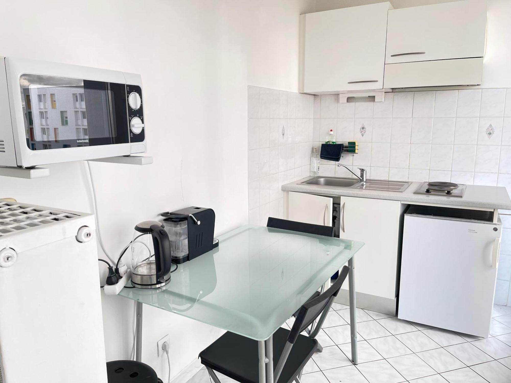 Cool Studio Saint Louis Vicino Stazione/Aereoporto 아파트 외부 사진