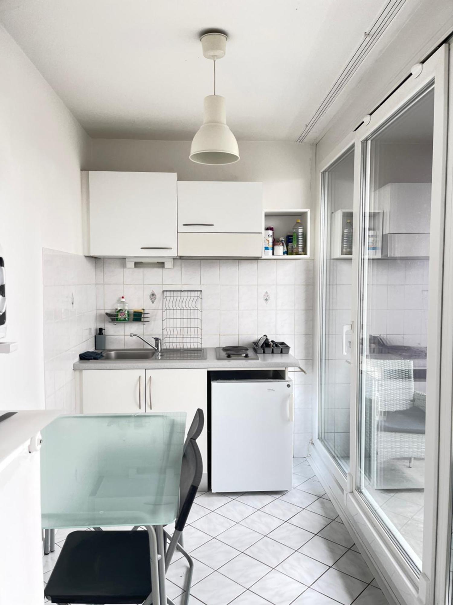 Cool Studio Saint Louis Vicino Stazione/Aereoporto 아파트 외부 사진
