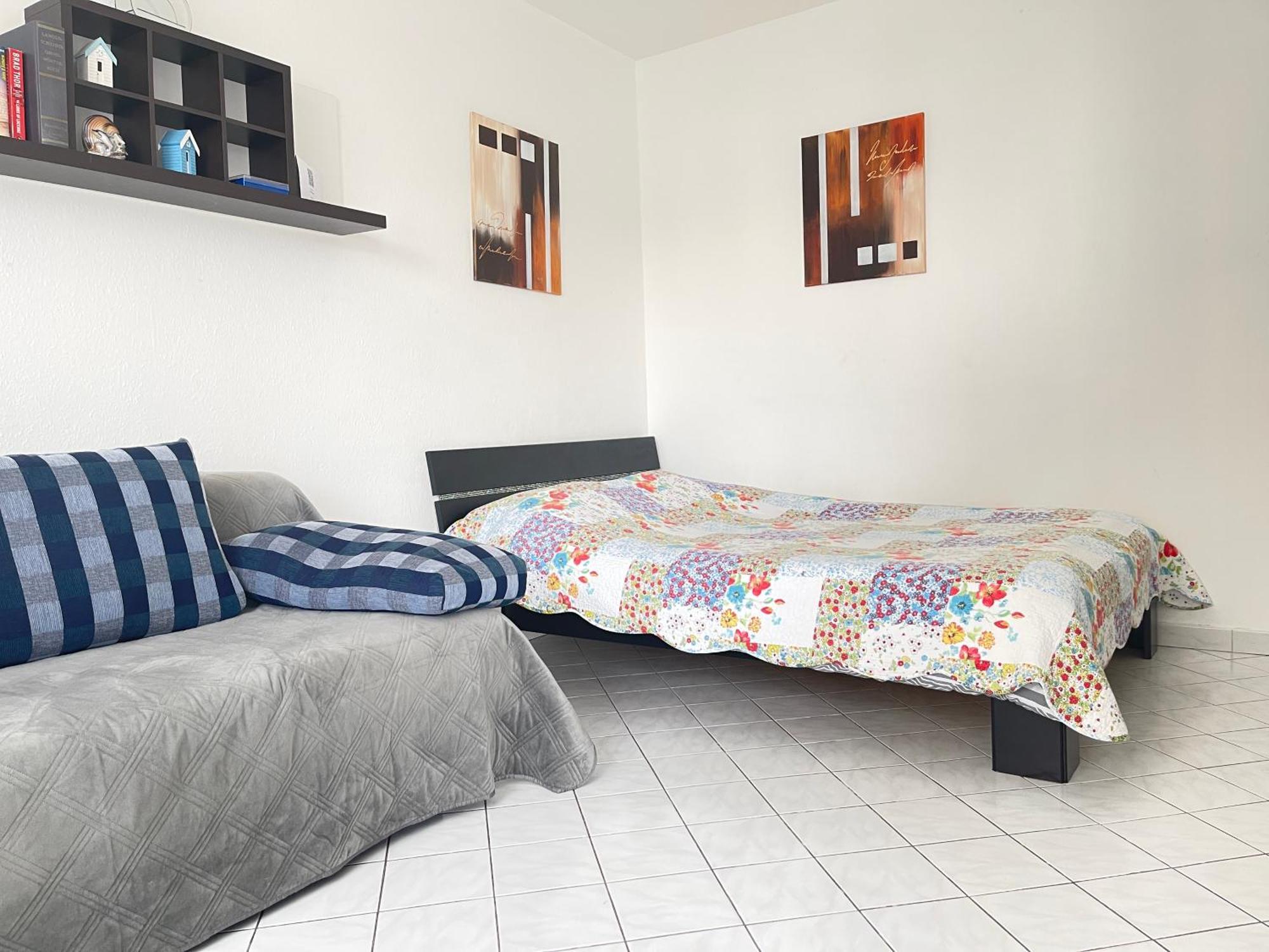 Cool Studio Saint Louis Vicino Stazione/Aereoporto 아파트 외부 사진